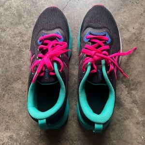ASICS Women's Black and Pink Athletic Shoes